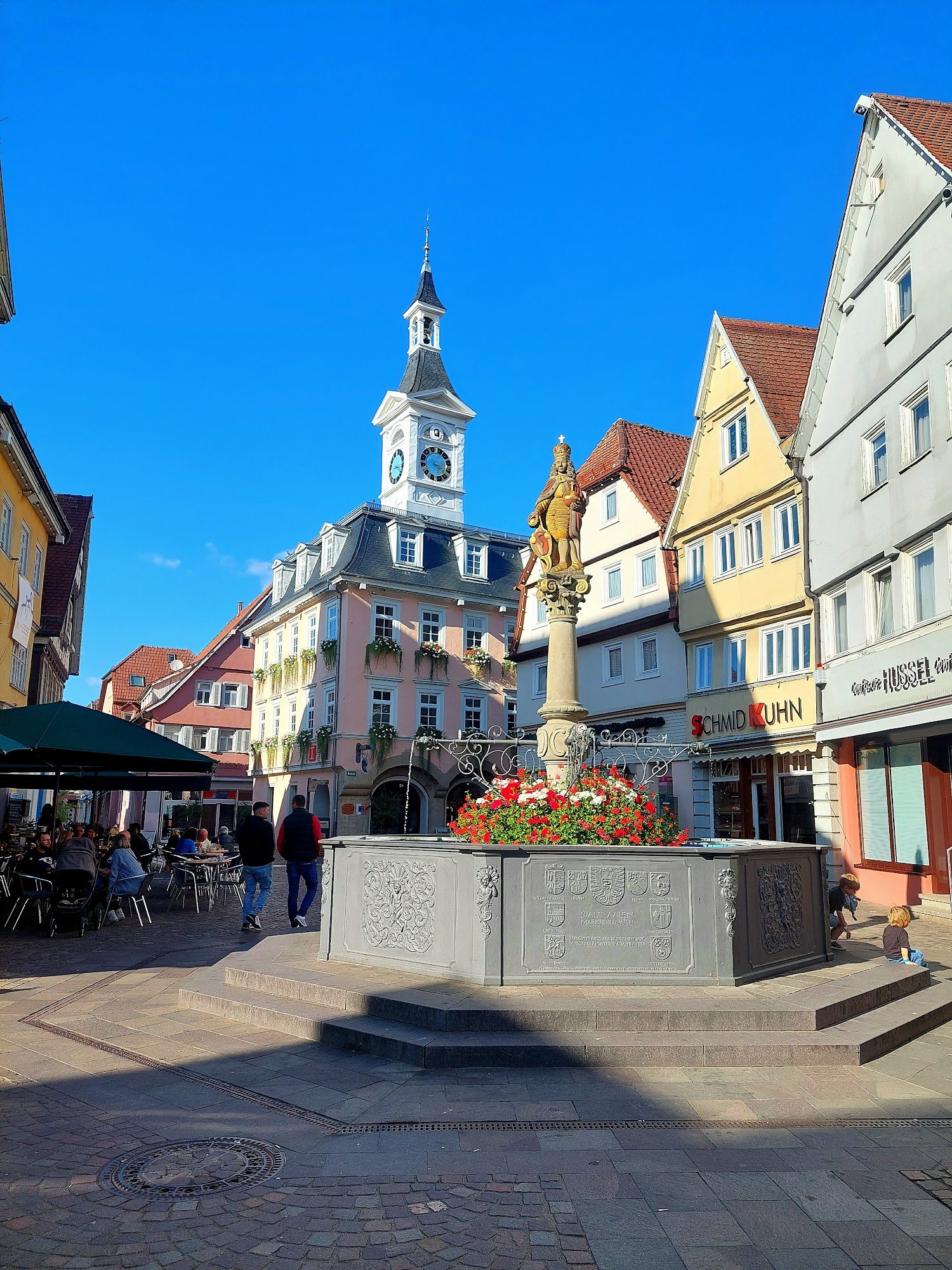 Historische Gassen und charmante Ecken in einer schwäbischen Stadt