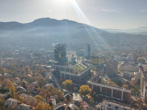 Atemberaubende Aussicht über Sarajevo