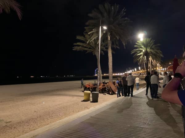 Exklusive Partynächte an Barcelonas Strandpromenade