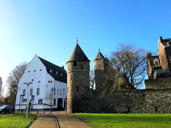 Zeitreise durch Maastrichts Mauern