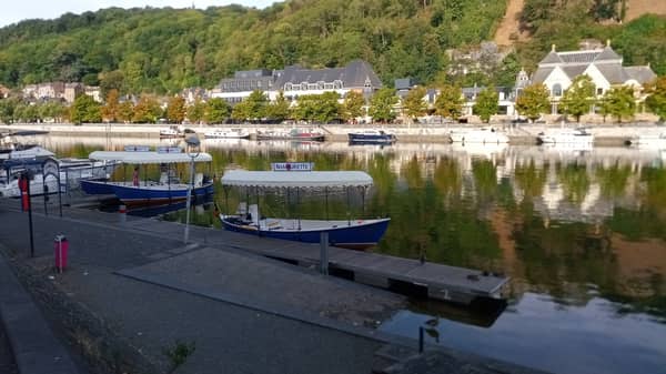 Entspannte Flussfahrten in Namur