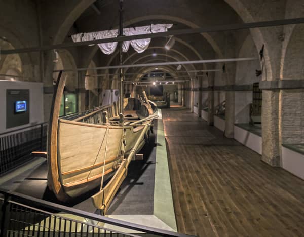 Unter Pisa: Geschichten alter Schiffe