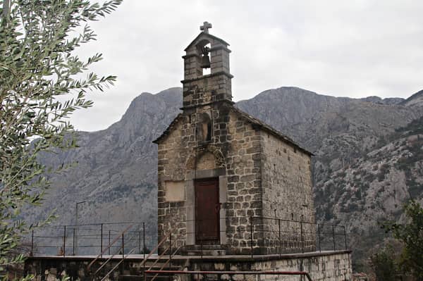 Geistliches Erbe in Skaljari entdecken